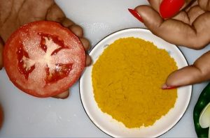 Cà chua và bột yến mạch có tác dụng tẩy tế bào chết